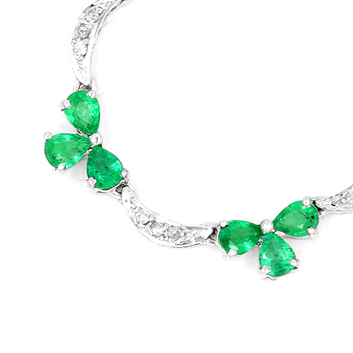 エメラルド ダイヤモンドネックレス