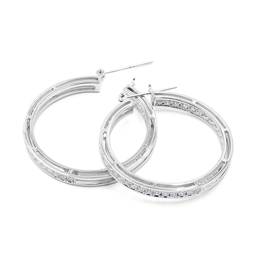 ダイヤモンド フープピアス