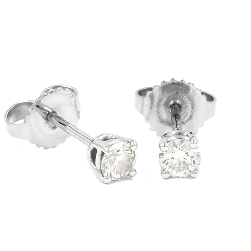 ソリティア ダイヤモンドピアス