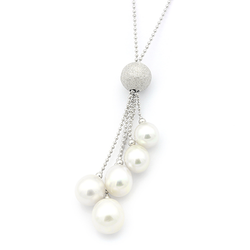 シロチョウ養殖パールネックレス