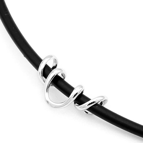 ホワイトゴールドネックレス