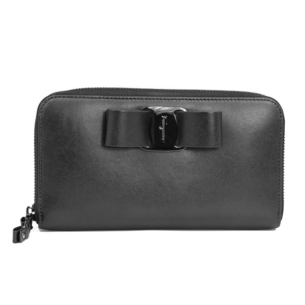 フェラガモ ヴァラジップラウンド長財布