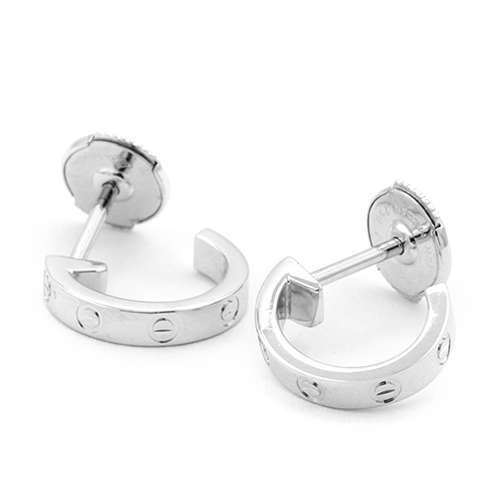 ミニラブピアス