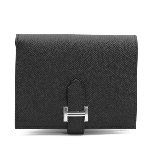 ベアンコンパクト