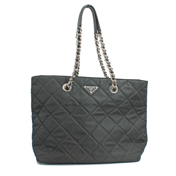 キルティングチェーントートバッグ