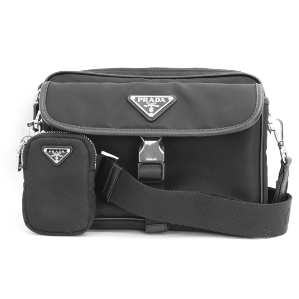 Re-Nylon xサフィアーノレザー ショルダーバッグ