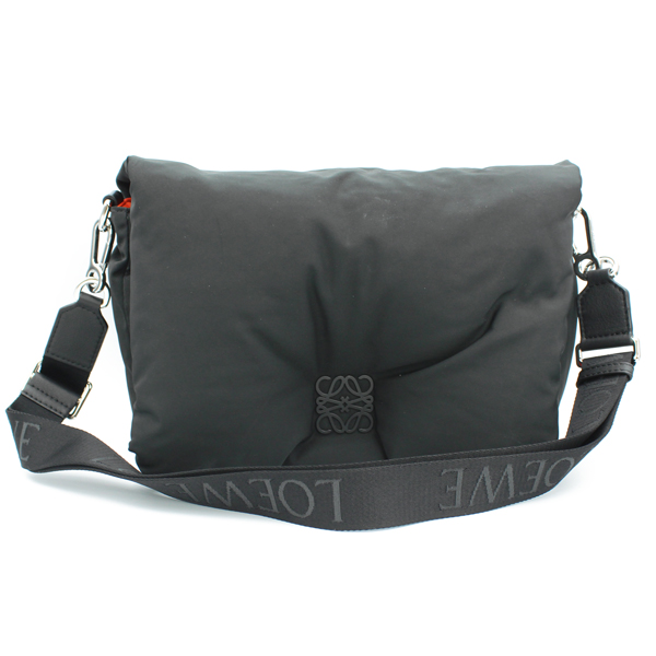 ゴヤ ショルダーバッグ