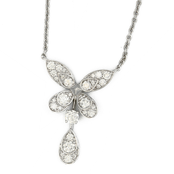 バタフライ ダイヤモンド ペンダント