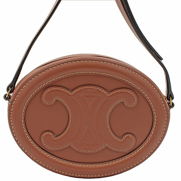 オーバルパース キュイル トリオンフ